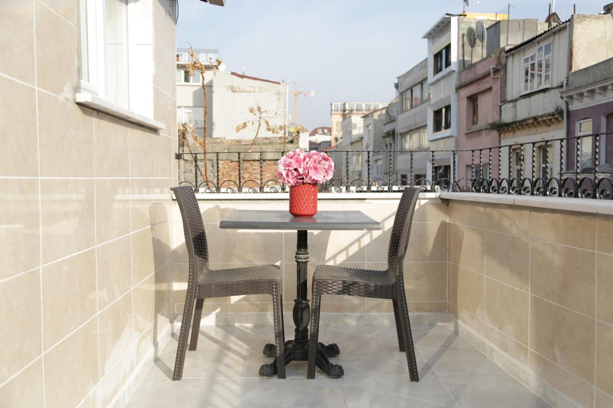 Bayer Hotel Istanbul Zimmer foto