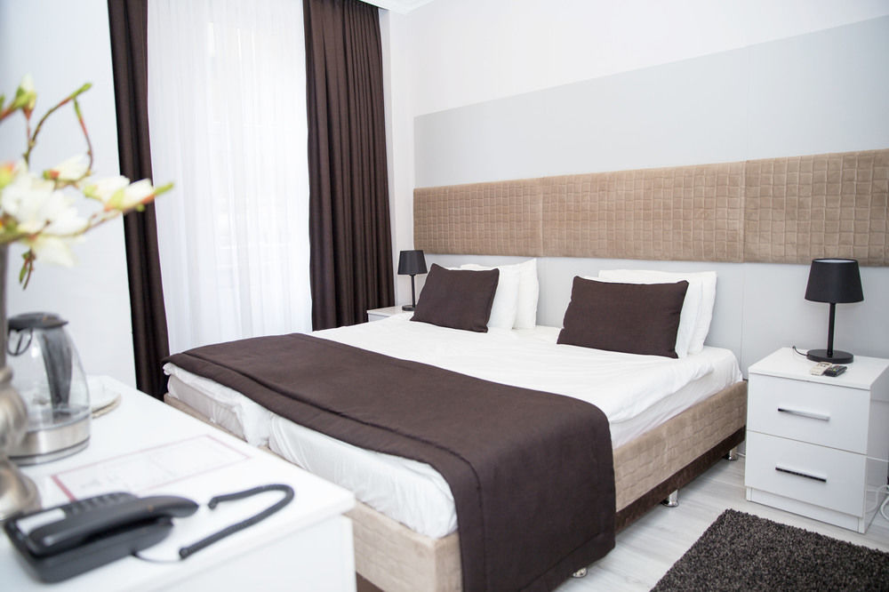 Bayer Hotel Istanbul Exterior foto